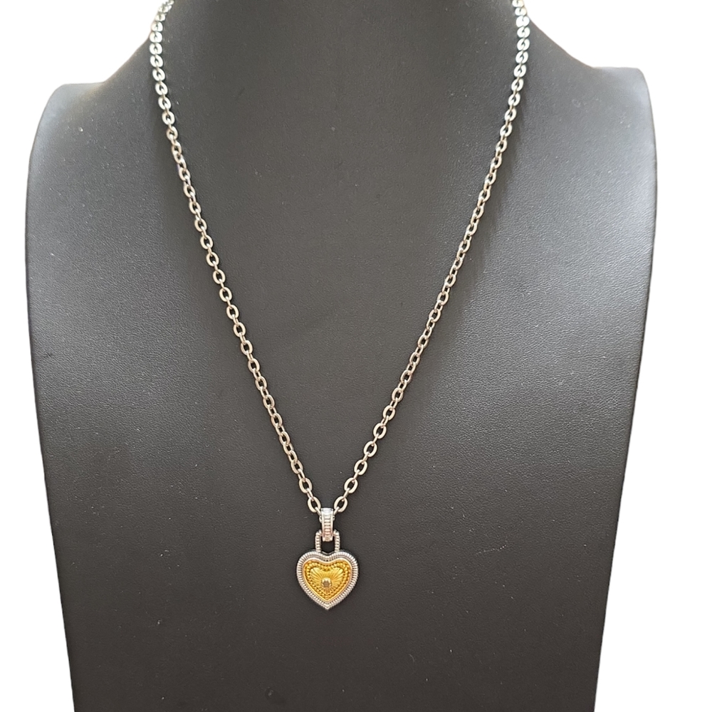 Heart Shaped Necklace .02 Ctw Diamond w Silver Tone Chain L11